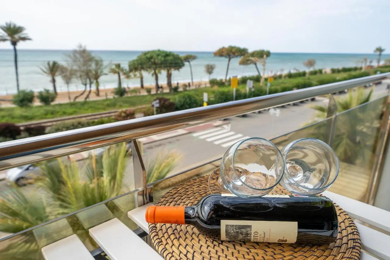 Homeholidaysrentals Noelani- Costa Barcelona Pineda de Mar