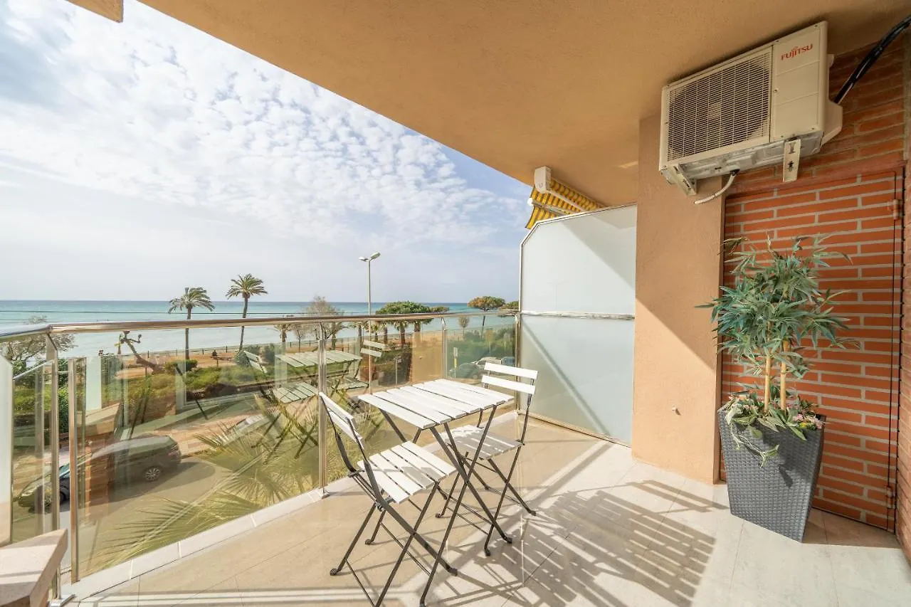 Homeholidaysrentals Noelani- Costa Barcelona Pineda de Mar 0*,
