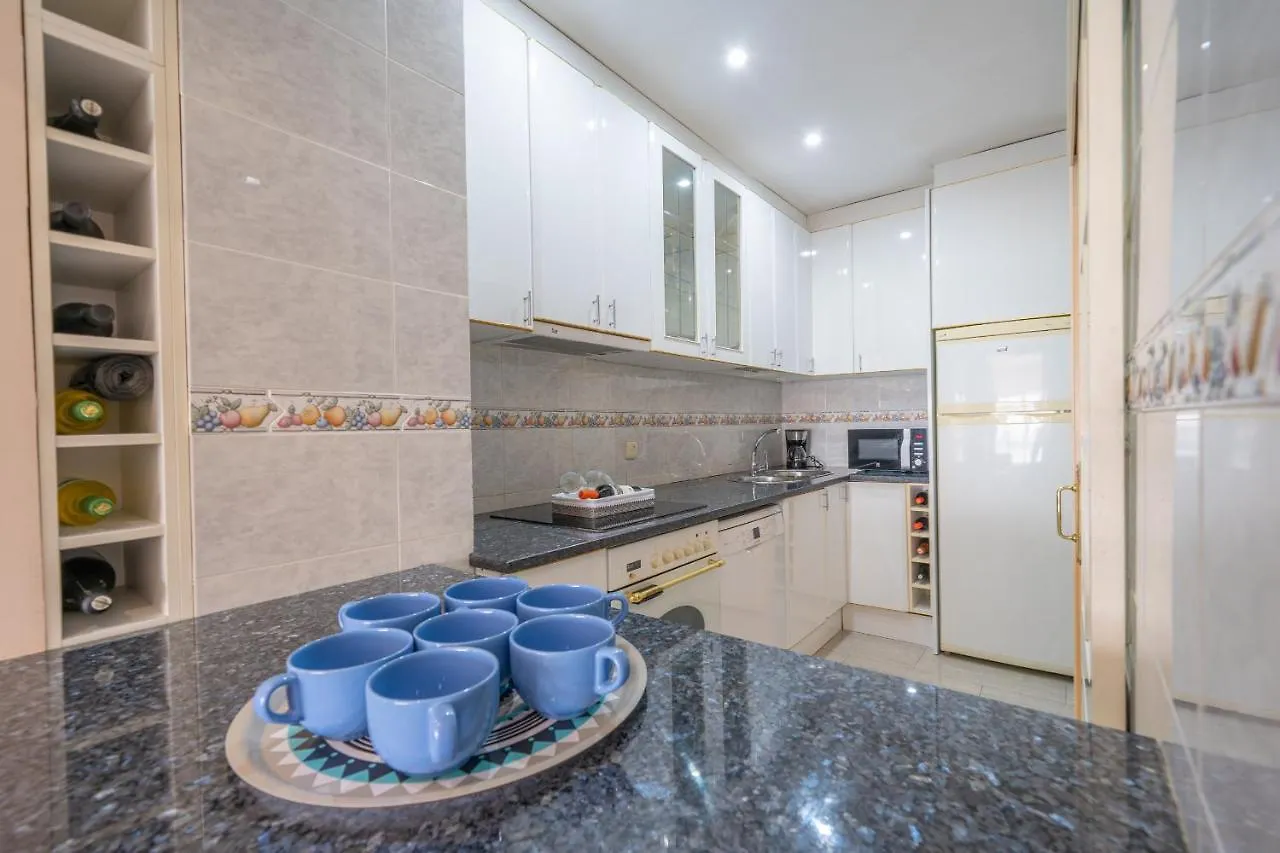 Homeholidaysrentals Noelani- Costa Barcelona Pineda de Mar Apartman