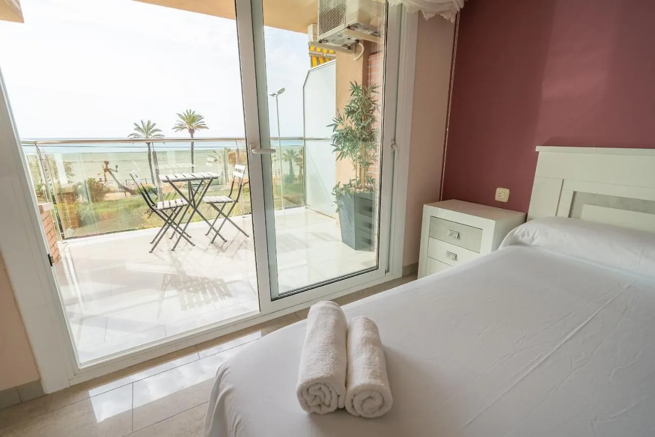 Homeholidaysrentals Noelani- Costa Barcelona Pineda de Mar